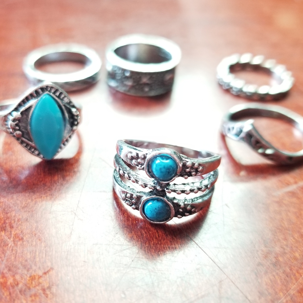 NEW! 6 piece boho ring bundle - Picture 2 of 7